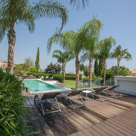 4-schlafzimmer-villa Mit Pool Im Zentrum Von By Interhome * Протарас