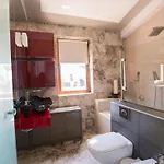 4-schlafzimmer-villa Mit Pool Im Zentrum Von By Interhome Σπίτι διακοπών