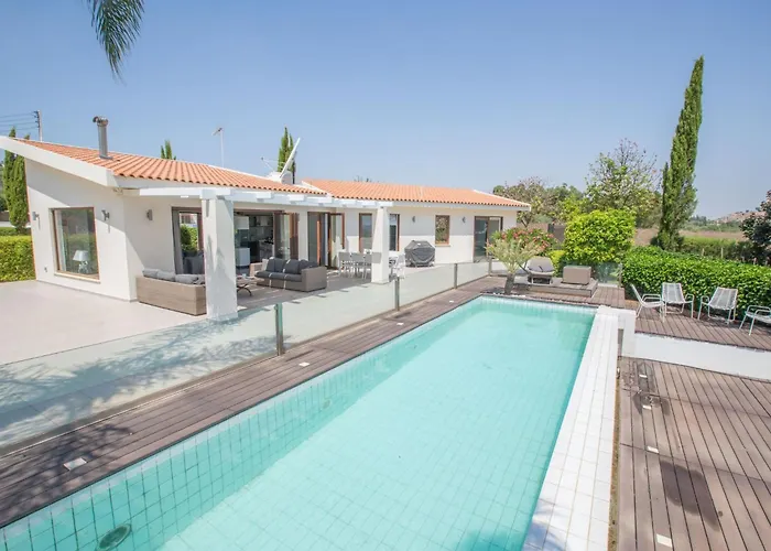 4-schlafzimmer-villa Mit Pool Im Zentrum Von By Interhome * Protaras